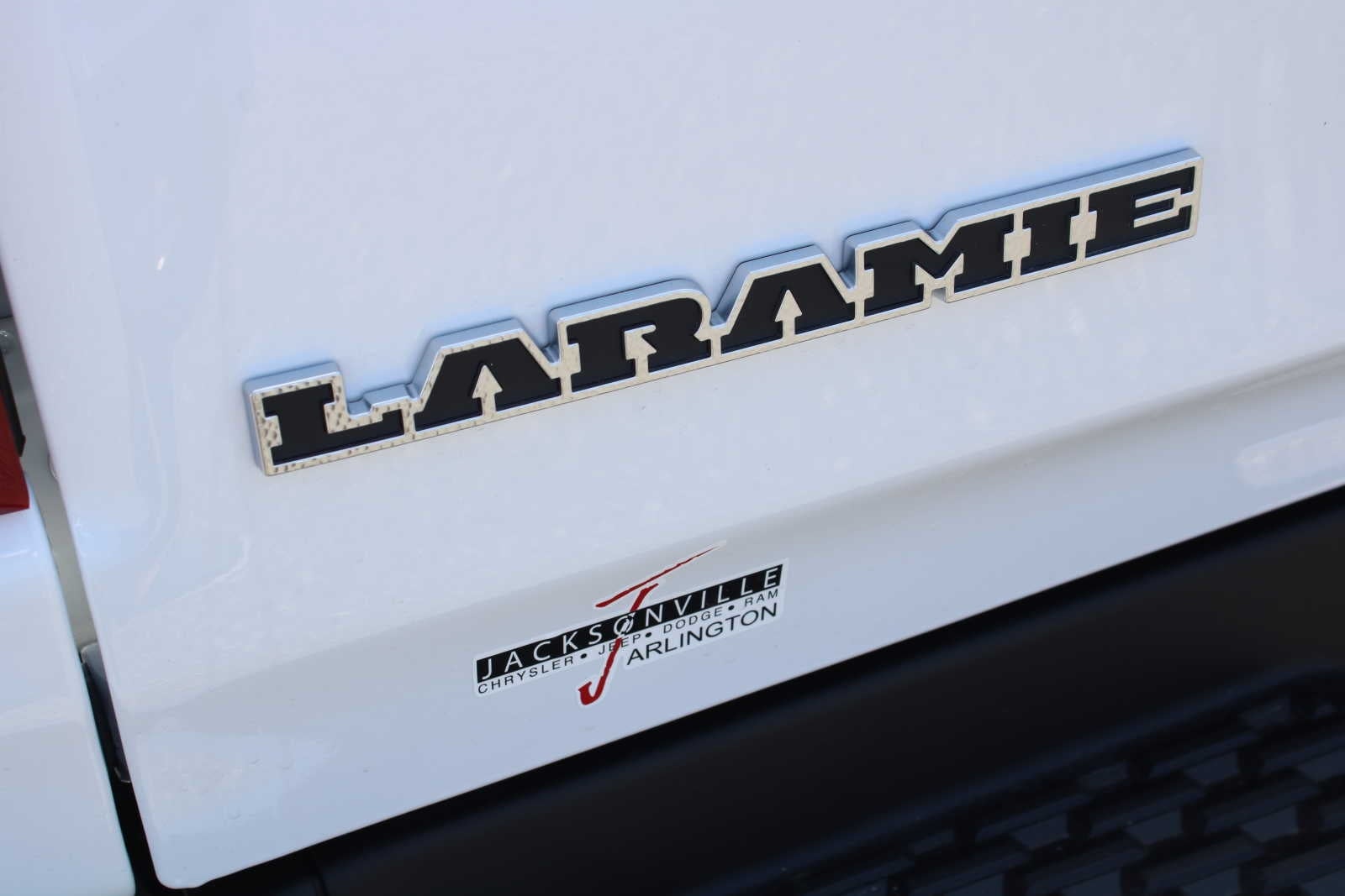 2025 RAM 1500 Laramie 4x4 Crew Cab 57 Box